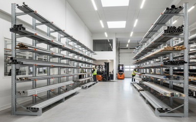 Cantilever léger : optimisez le stockage de charges longues